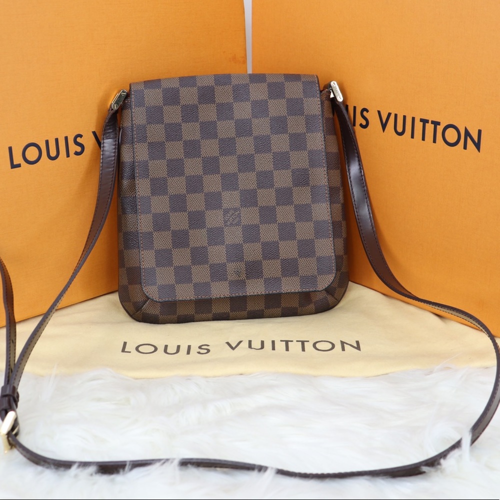 🛑No Returns🛑 Crossbody Damier Ebene small